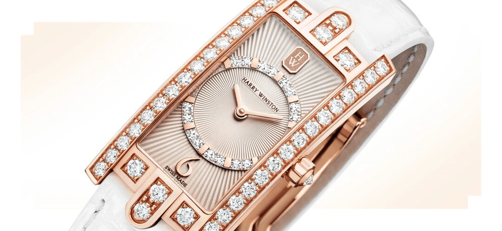 Harry Winston,The Avenue 19x39.5mm,19x39.5mm,Rose Gold,Gold,Quartz,In-house Caliber,Closed,AVCQHM19RR030