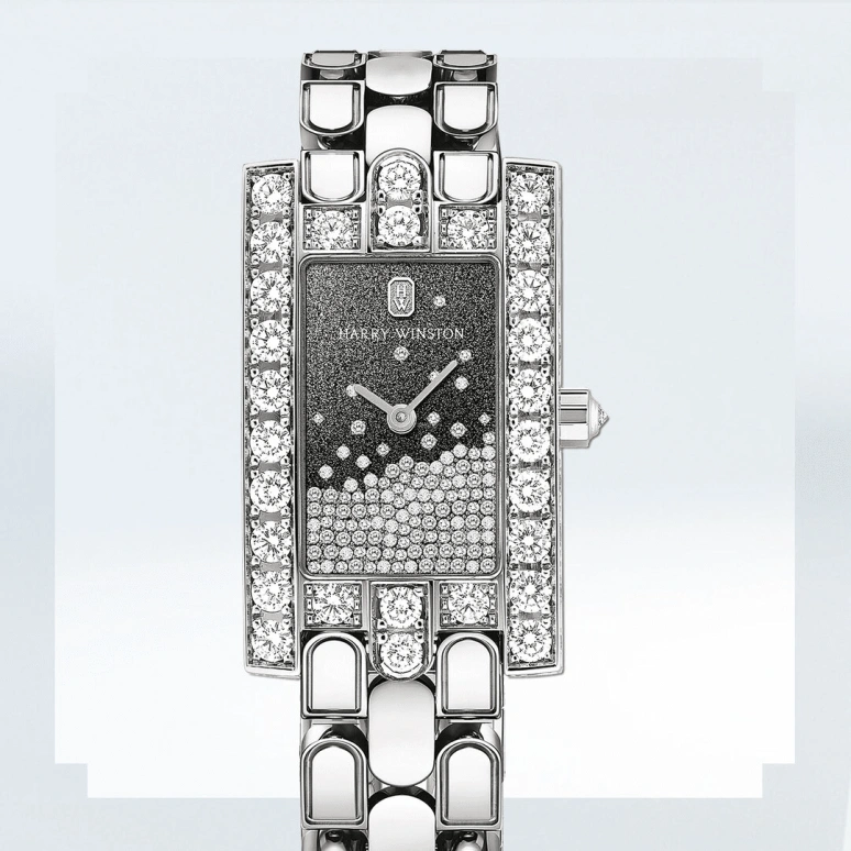 Harry Winston,The Avenue 21.4x36.1mm,21.4x36.1mm,Gold,White Gold,Quartz,In-house Caliber,Closed,AVEQHM21WW281