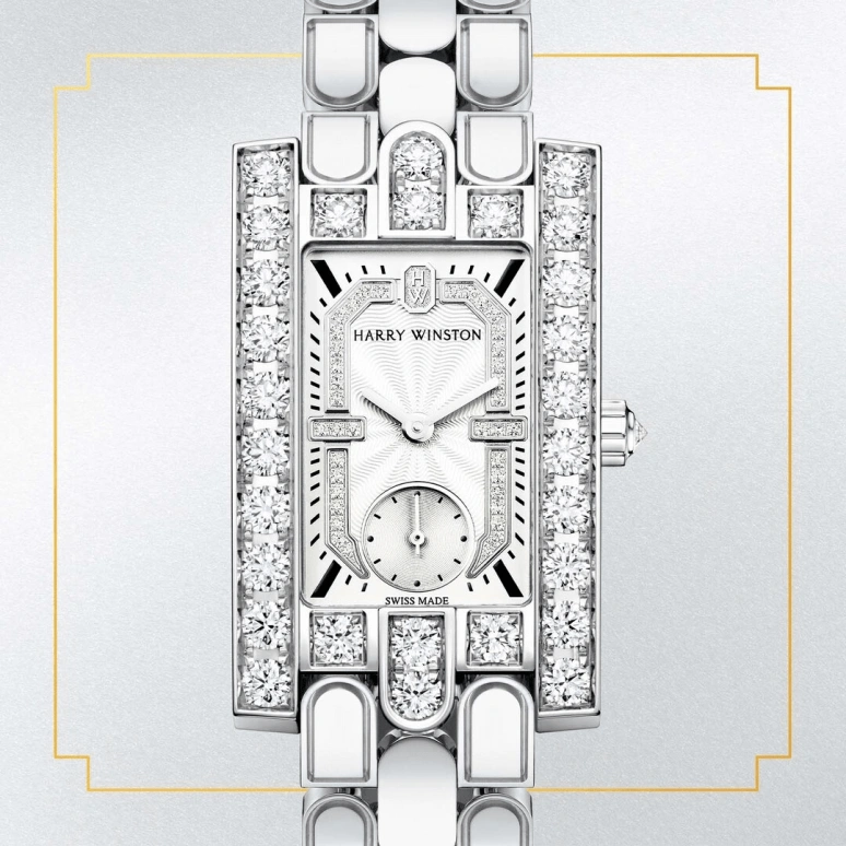 Harry Winston,The Avenue 21.4x36.1mm,21.4x36.1mm,Gold,White Gold,Quartz,In-house Caliber,Closed,AVEQHM21WW284