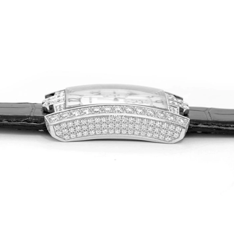 Harry Winston,The Avenue 32x44.30mm,32x44.30mm,White Gold,White,Automatic,Chronograph,Sapphire,Crystal Glass,AVCACH32WW006