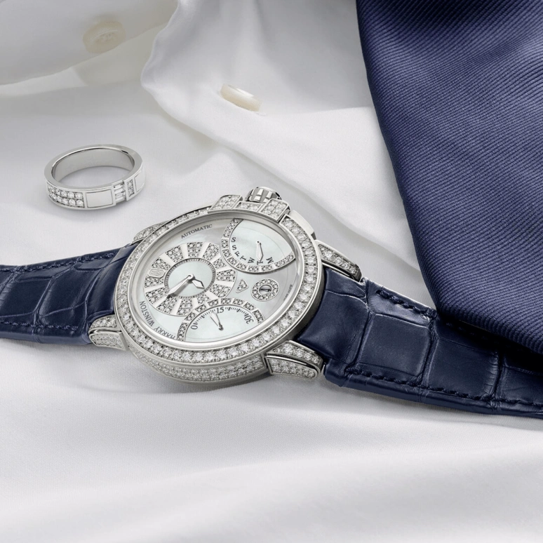 Harry Winston,The Ocean 42.2mm,42.2mm,Gold,White Gold,White,Automatic,In-house Caliber,Mother of Pearl,OCEABI42WW002