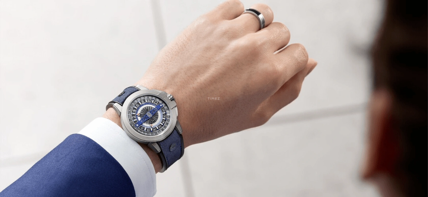 Harry Winston,The Ocean 42.2mm,42.2mm,Zalium,Automatic,In-house Caliber,Open,OCEAHR42ZZ001