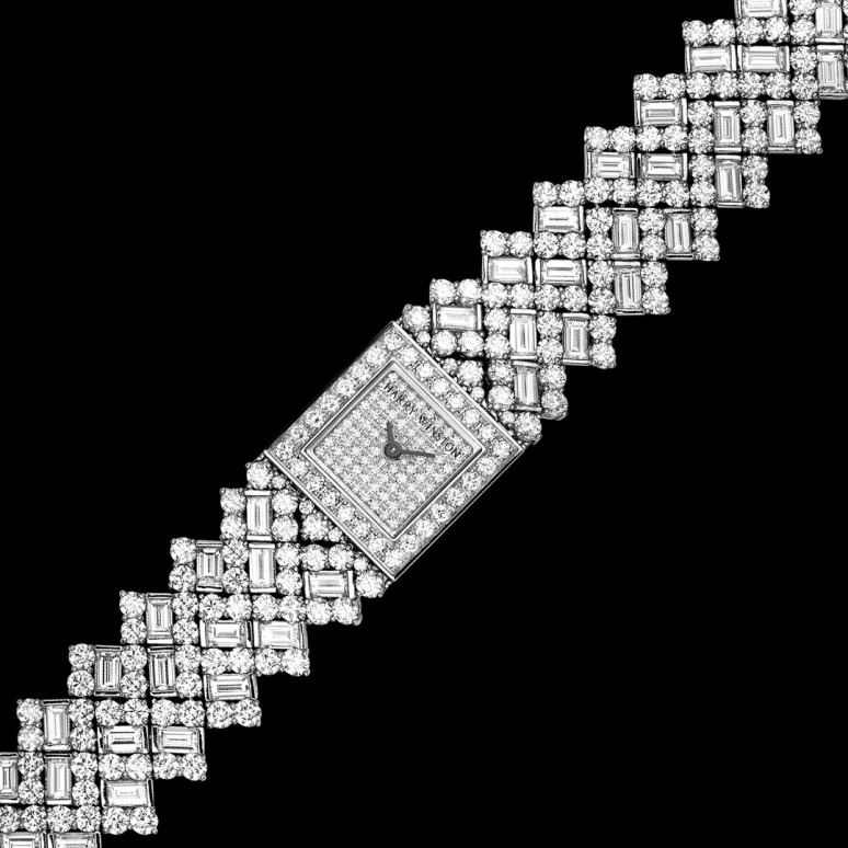 Harry Winston,High Jewelry Timepieces 17.5x17.5mm,17.5x17.5mm,Platinum,Quartz,In-house Caliber,Closed,HJTQHM18PP004