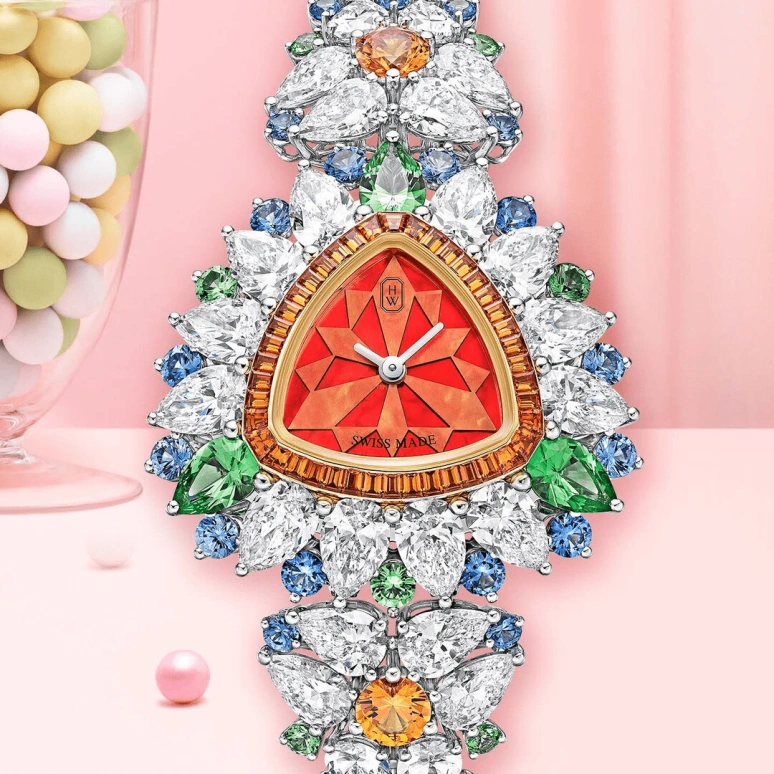 Harry Winston,High Jewelry Timepieces 32.2mm,32.2mm,Yellow Gold,Gold,Platinum,Red,Quartz,In-house Caliber,Mother of Pearl,HJTQHM34PP002