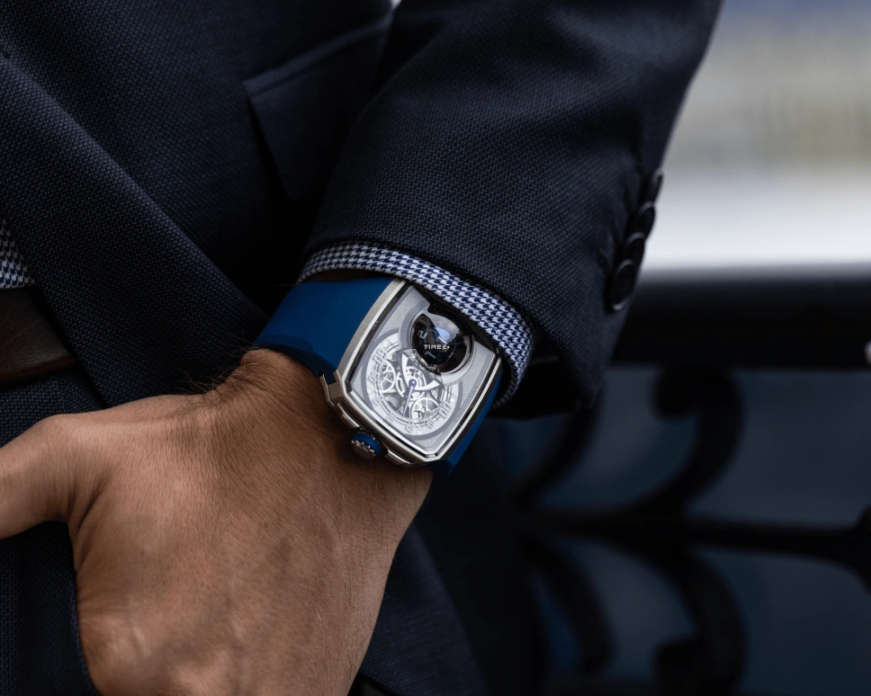 Hautlence,Sphere 43x50.80mm,43x50.80mm,Stainless Steel,Grey,Skeleton,Handwound,Jumping Hours,Retrograde,BA80,BA80-ST00