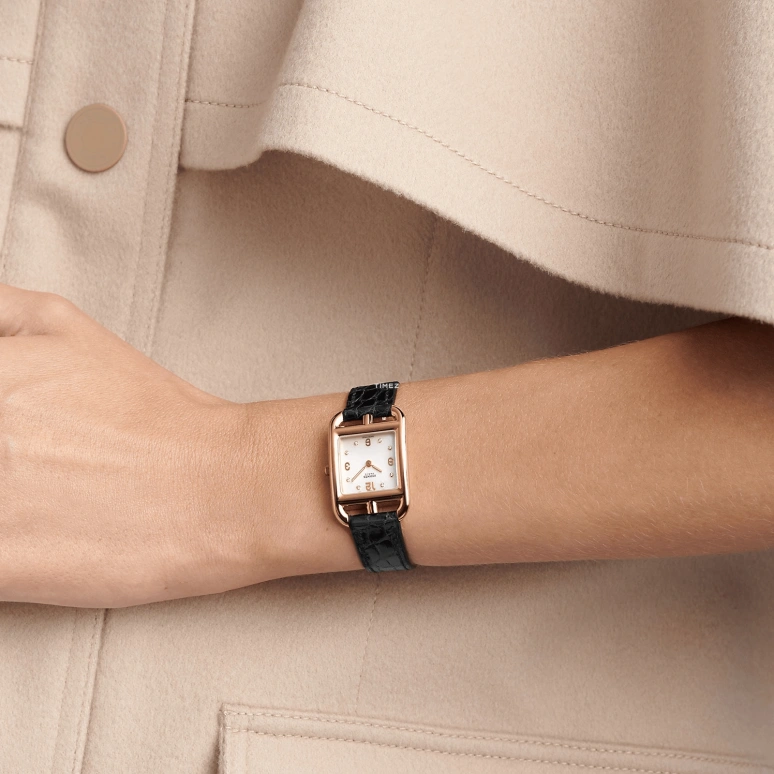 Hermès,Cape Cod 31x23mm,31x23mm,Rose Gold,White,Quartz,Sapphire,Crystal Glass,Rectangular,W048310WW00