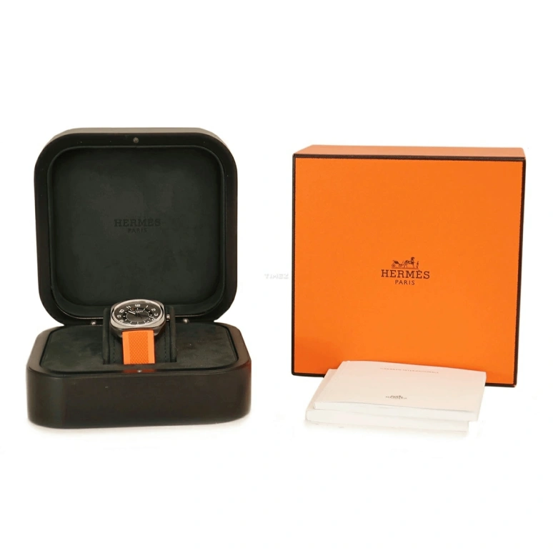 Hermès,Hermès H08 39x39mm,39x39mm,Titanium Gold,Black,Automatic,50hours,In-house Caliber,W049430WW00