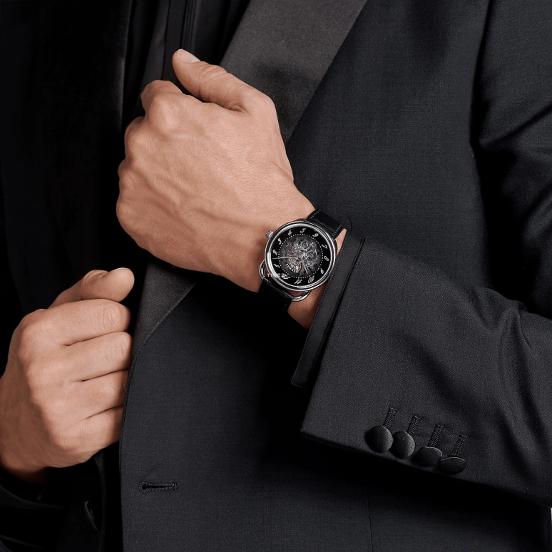 Hermès,Arceau 40mm,40mm,Stainless Steel,Black,Automatic,Sapphire,Crystal Glass,Round,W055448WW00