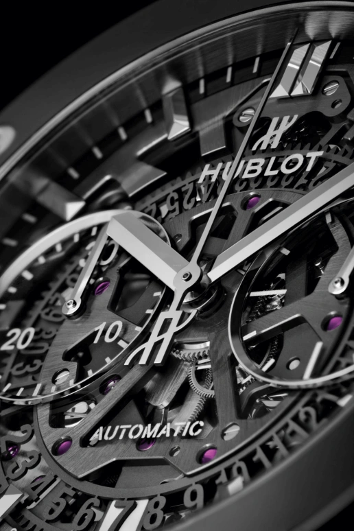 Hublot,Classic Fusion 45mm,45mm,Ceramic,Automatic,42hours,In-house Caliber,525,525.CM.0170.RX