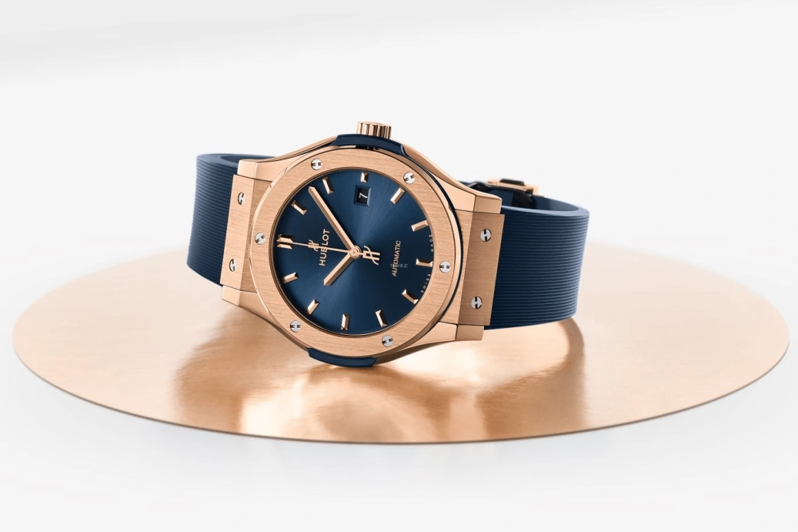 Hublot,Classic Fusion 42mm,42mm,KING GOLD,Blue,Automatic,42hours,In-house Caliber,Kylian Mbappé,542,542.OX.7180.RX