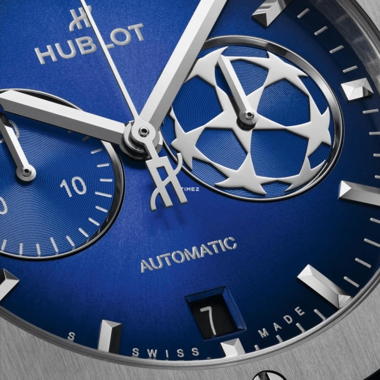 Hublot,Classic Fusion 42mm,42mm,Titanium,Blue,Gradient,Automatic,Chronograph,Day,541,541.NX.5170.VR.UCL25