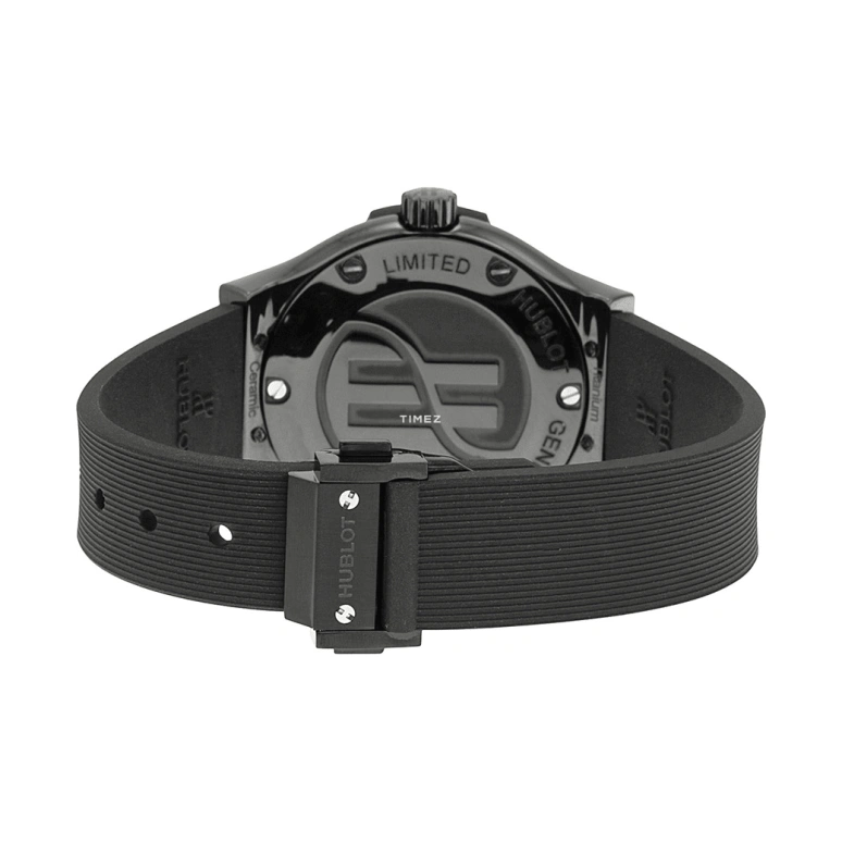 Hublot,Classic Fusion 33mm,33mm,Ceramic,Black,Quartz,Day,In-house Caliber,581,581.CM.1110.RX
