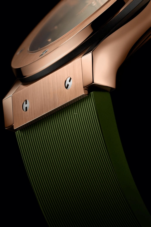 Hublot,Classic Fusion 45mm,45mm,KING GOLD,Green,Automatic,42hours,In-house Caliber,511,511.OX.8980.RX