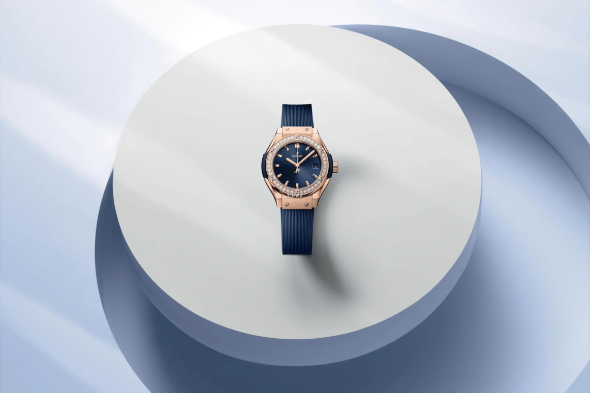 Hublot,Classic Fusion 29mm,29mm,KING GOLD,Blue,Quartz,Day,In-house Caliber,591,591.OX.7180.RX.1204