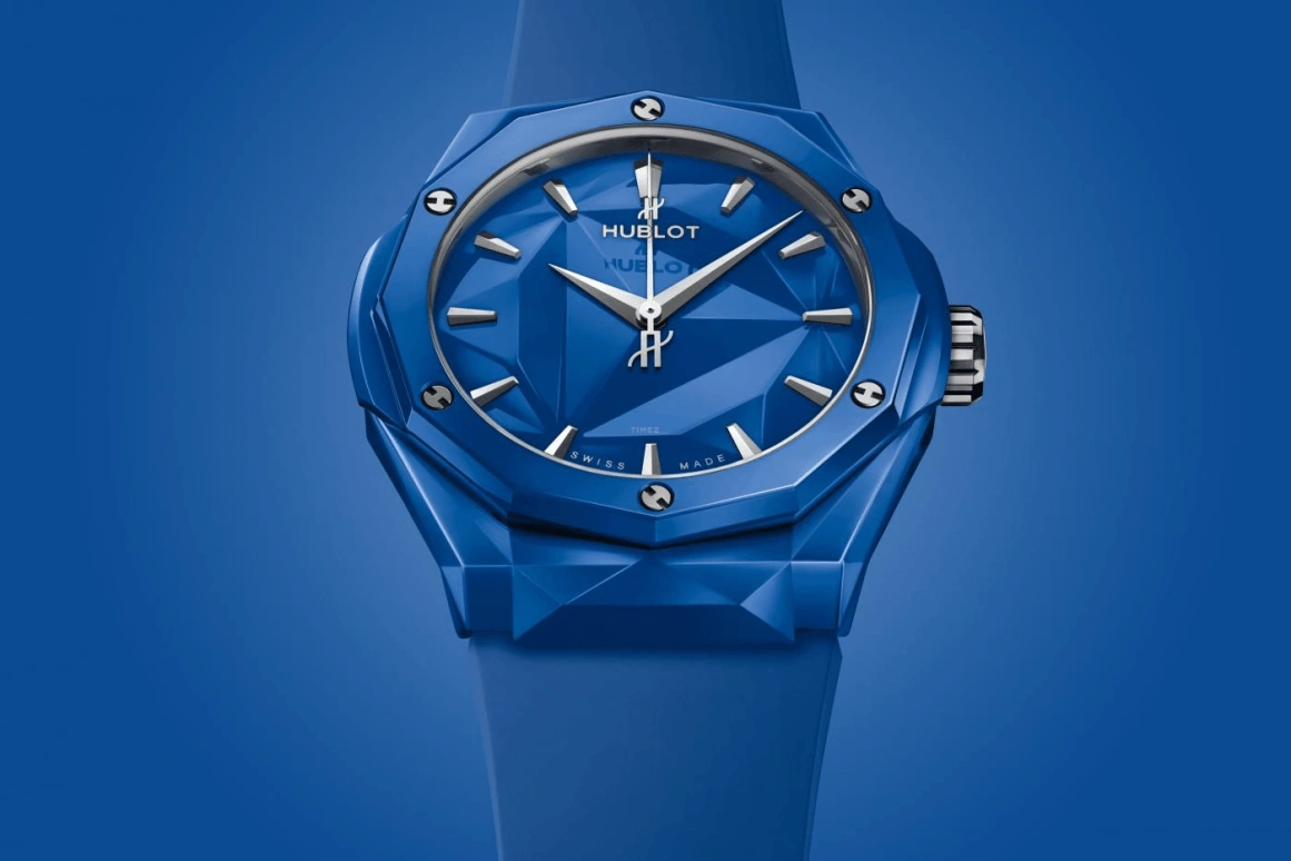 Hublot,Classic Fusion 40mm,40mm,Ceramic,Blue,Automatic,42hours,In-house Caliber,550,550.ES.5100.RX.ORL21