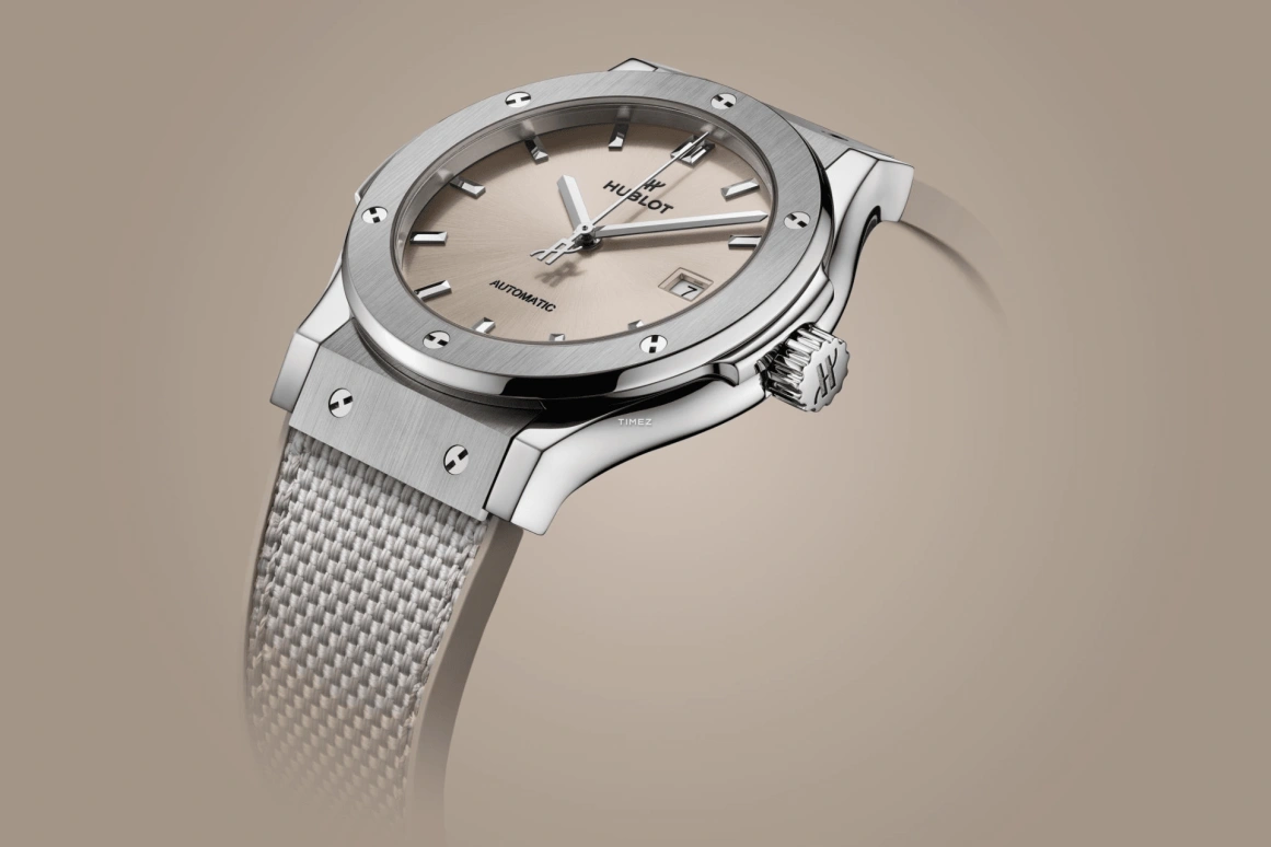 Hublot,Classic Fusion 42mm,42mm,Titanium,Grey,Automatic,Day,42hours,542,542.NX.4610.NR.HEC25