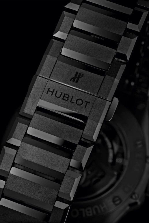 Hublot,Big Bang 40mm,40mm,Ceramic,Automatic,50hours,In-house Caliber,456,456.CX.0140.CX
