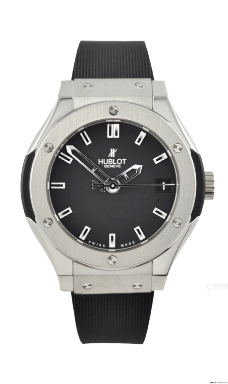 Hublot,Classic Fusion 33mm,33mm,Titanium,Black,Quartz,In-house Caliber,Sapphire,Crystal Glass,581,581.NX.1170.RX