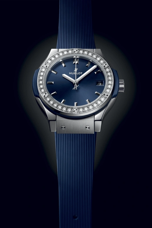 Hublot,Classic Fusion 33mm,33mm,Titanium,Blue,Quartz,Day,In-house Caliber,581,581.NX.7170.RX.1104