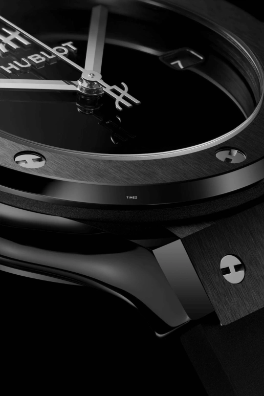 Hublot,Classic Fusion 38mm,38mm,Ceramic,Black,Day,Sapphire,Round,565,565.CX.1270.RX.MDM