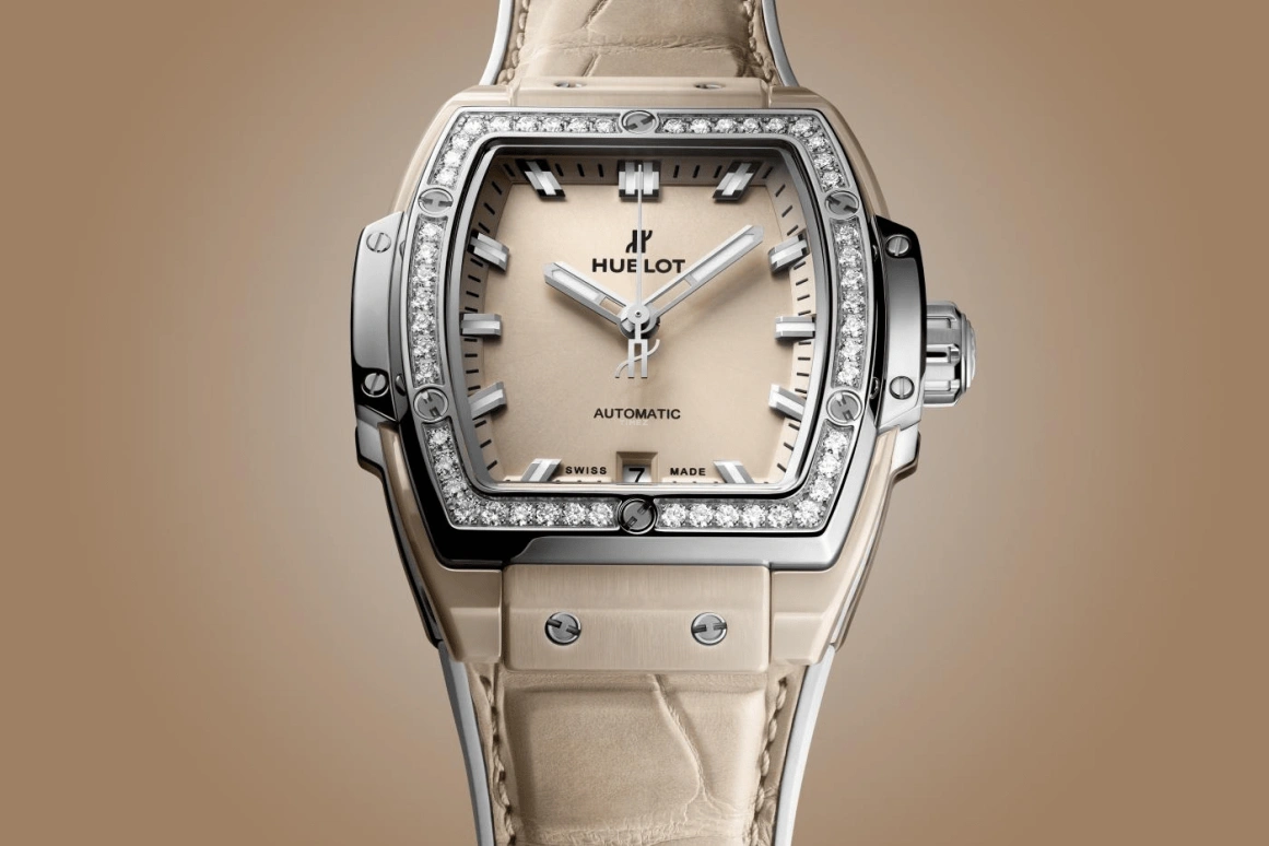 Hublot,Spirit of Big Bang 39mm,39mm,Ceramic,Automatic,50hours,In-house Caliber,665,665.CZ.891B.LR.1204
