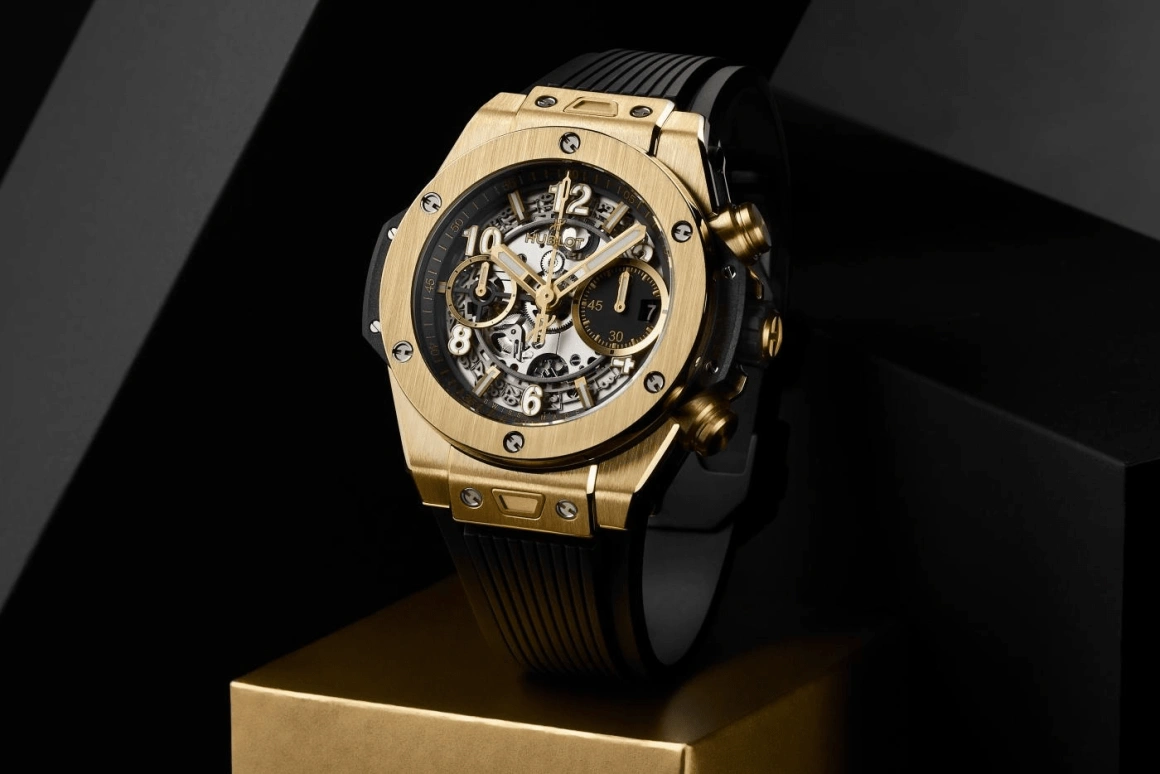 Hublot,Big Bang 42mm,42mm,Yellow Gold,Black,Automatic,72hours,In-house Caliber,441,441.VX.1131.RX