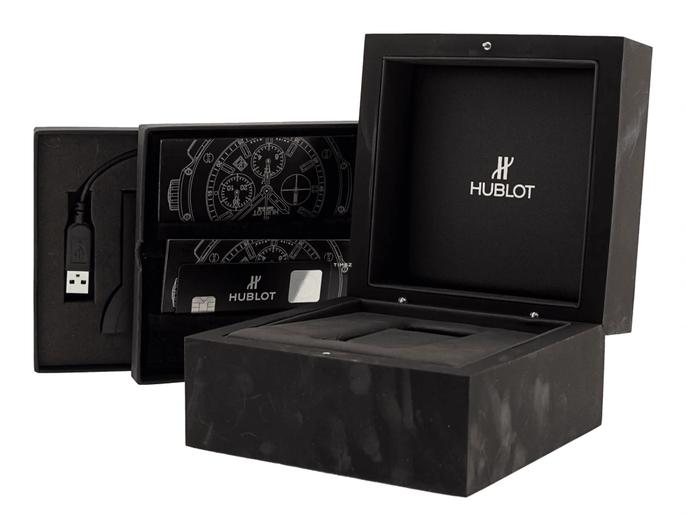 Hublot,Classic Fusion 45mm,45mm,Ceramic,Black,Automatic,42hours,In-house Caliber,511,511.CM.1770.RX