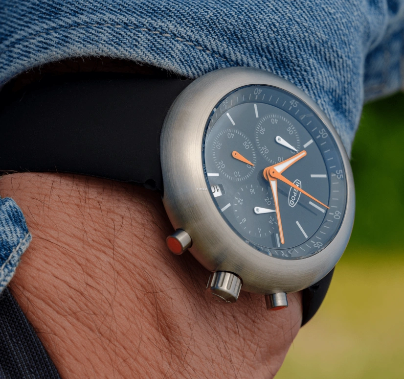 Ikepod,Chronopod 44mm,44mm,Stainless Steel,Grey,Quartz,Chronograph,Day,C014SILB 25