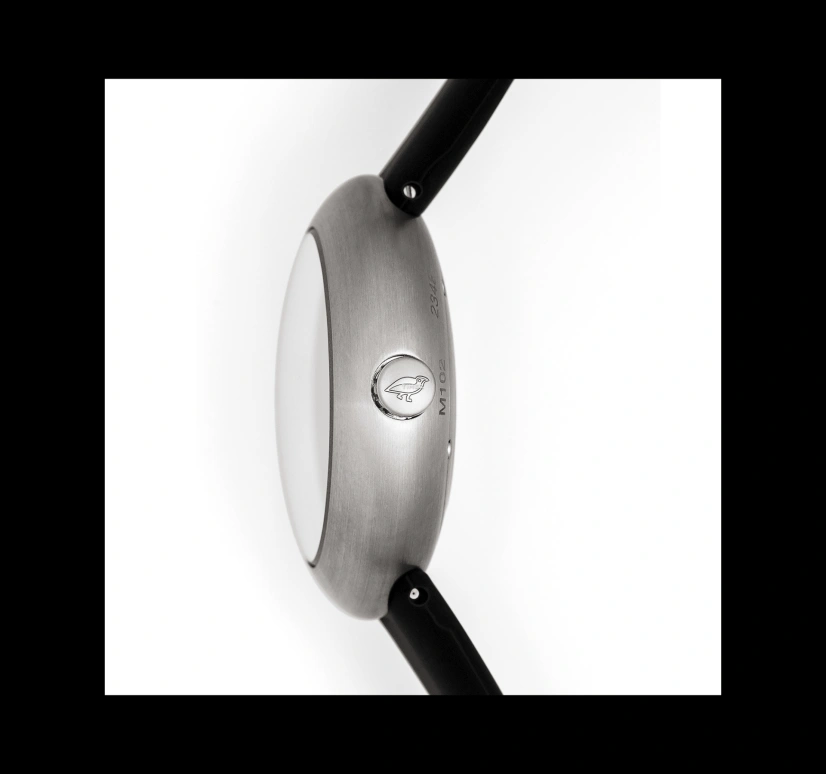 Ikepod,Megapod 46mm,46mm,Stainless Steel,White,Automatic,Sapphire,Crystal Glass,Round,M005,M005-SI-LB