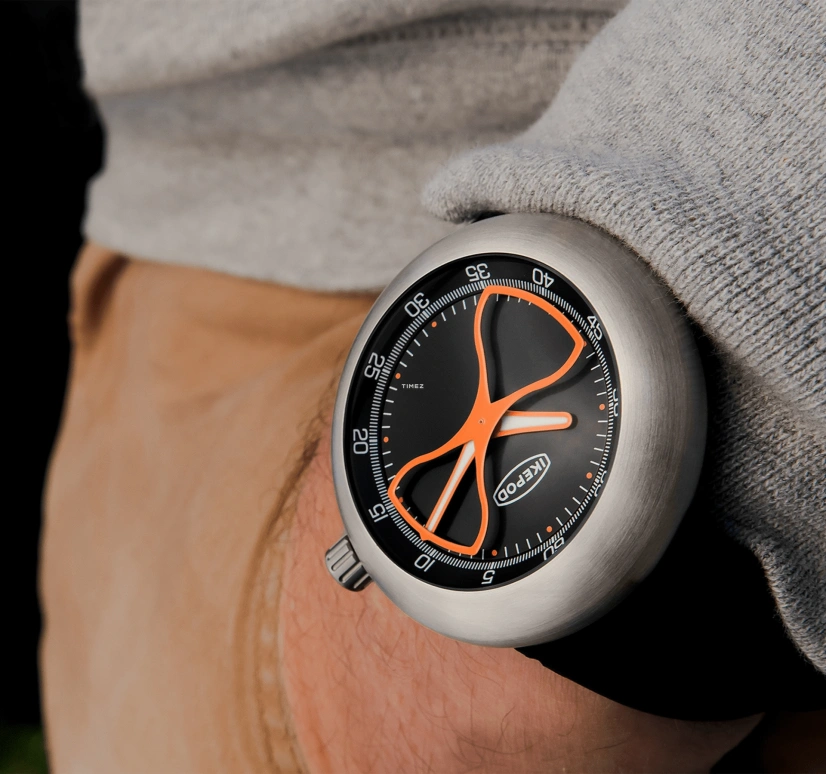 Ikepod,Megapod 46mm,46mm,Stainless Steel,Black,Automatic,Sapphire,Crystal Glass,Round,M002,M002-HG-25