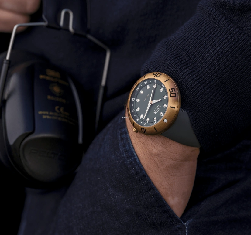 Ikepod,Seapod 46mm,46mm,Bronze,Grey,Automatic,Dule Time,Sapphire,Crystal Glass,S004,S004-SI-LG
