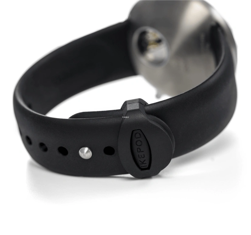 Ikepod,Skypod 46mm,46mm,Titanium,Black,Automatic,Chronograph,Day,Dule Time,GMT,Sapphire,Crystal Glass,Round,SK01,SK01-RP-LB