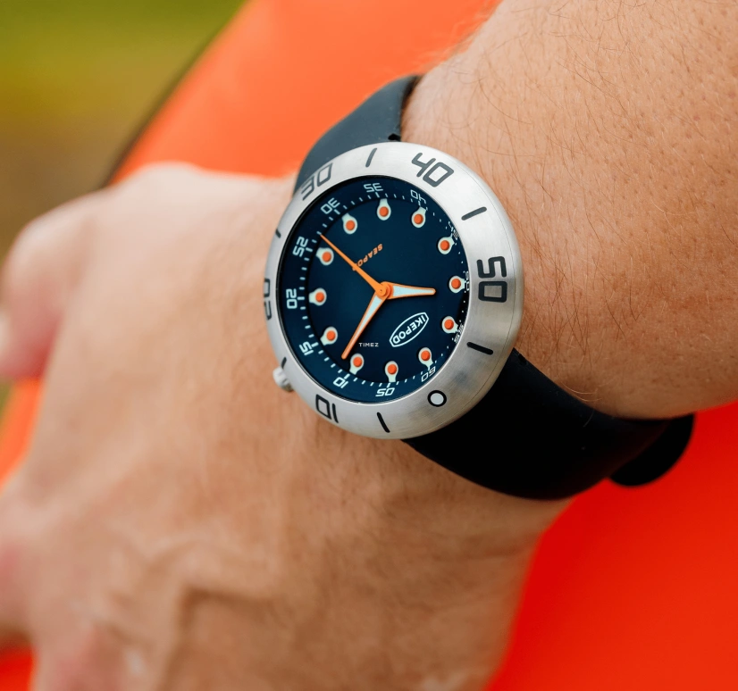 Ikepod,Seapod 46mm,46mm,Stainless Steel,Black,Automatic,Sapphire,Crystal Glass,Round,S001,S001-SI-LB