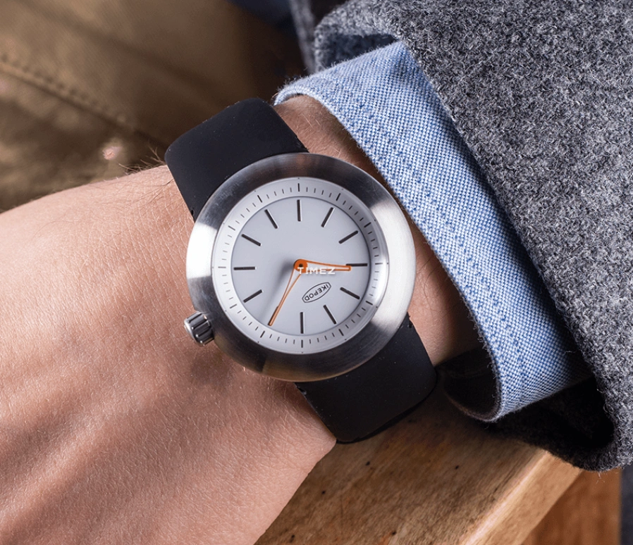 Ikepod,Duopod 42mm,42mm,Stainless Steel,White,Quartz,Sapphire,Round,D016,D016-SI-LB