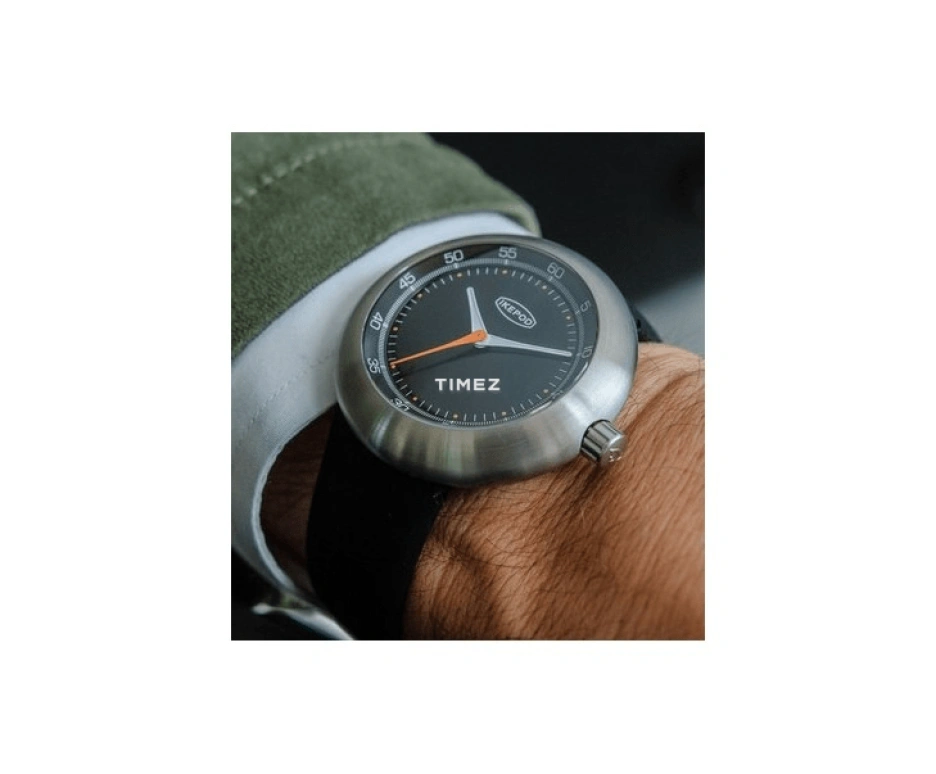 Ikepod,Megapod 46mm,46mm,Stainless Steel,Black,Automatic,Sapphire,Crystal Glass,Round,M002,M002-SI-LB