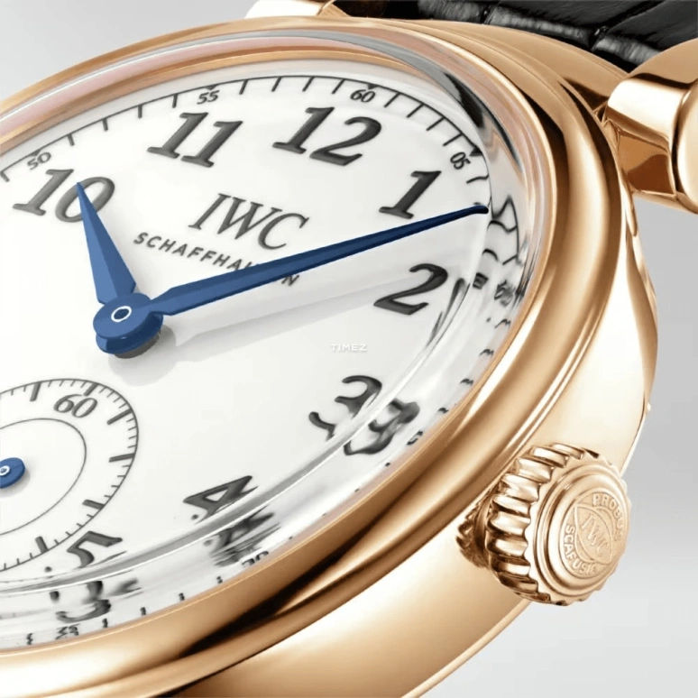 IWC,Da Vinci 40.40mm,40.40mm,Red Gold,Blue,Automatic,60hours,In-house Caliber,IW358103