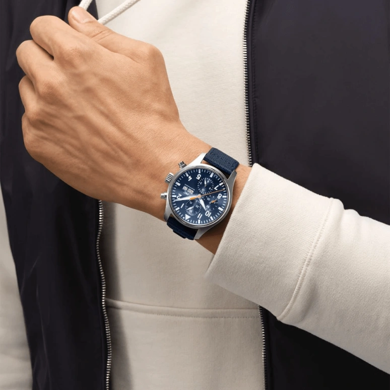 IWC,Pilot 43mm,43mm,Stainless Steel,Blue,Automatic,Chronograph,Date,Day,Anti-magnetic,44hours,In-house Caliber,IW377729