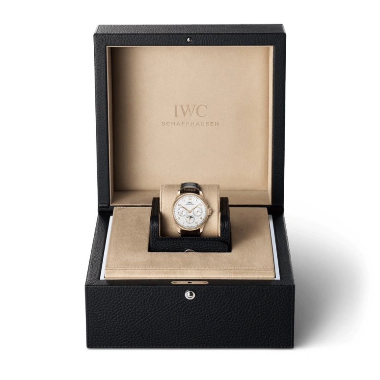 IWC,Portugieser 42.40mm,42.40mm,Red Gold,Silver,Automatic,Moonphase,Leap Year,Month,Date,60hours,In-house Caliber,IW344202