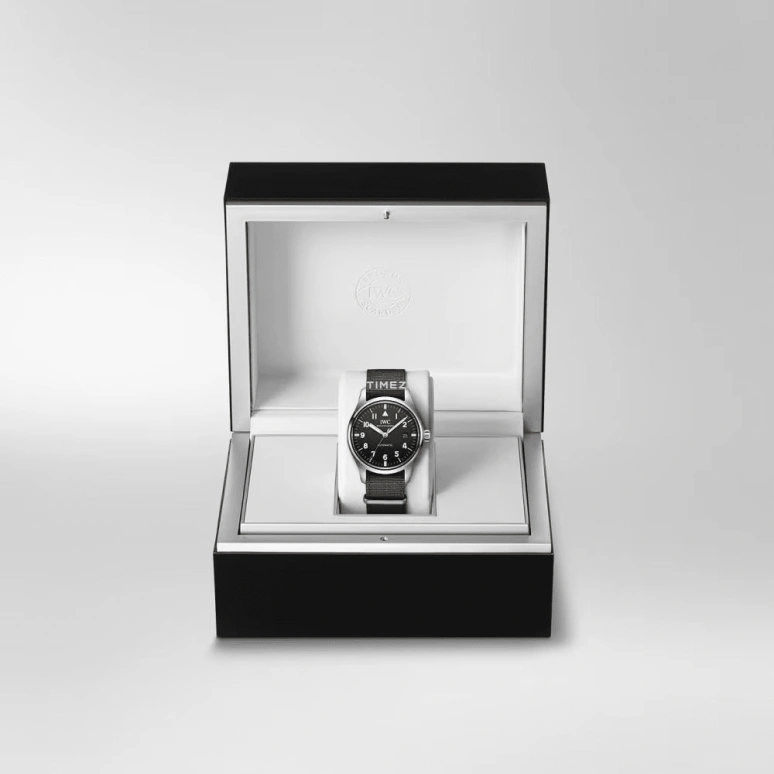 IWC,Pilot 40mm,40mm,Stainless Steel,Black,Automatic,Day,Anti-magnetic,IW327007