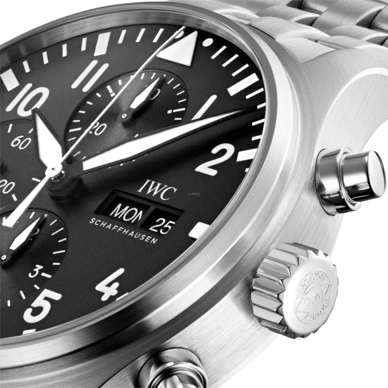 IWC,Pilot 43mm,43mm,Stainless Steel,Black,Automatic,Chronograph,Date,Day,Anti-magnetic,44hours,In-house Caliber,IW377710