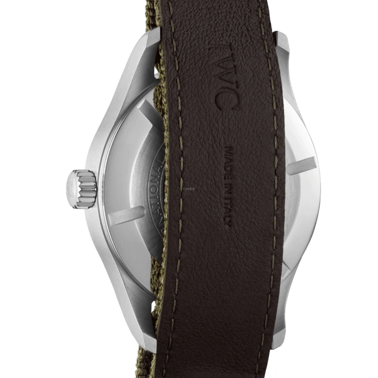 IWC,Pilot 39mm,39mm,Stainless Steel,Black,Automatic,Date,Anti-magnetic,IW326801