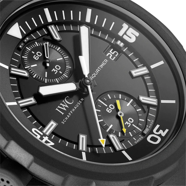 IWC,GST Aquatimer 45mm,45mm,Stainless Steel,Black,Automatic,Chronograph,Date,Power Reserve Indicator,Flyback,68hours,In-house Caliber,IW379502