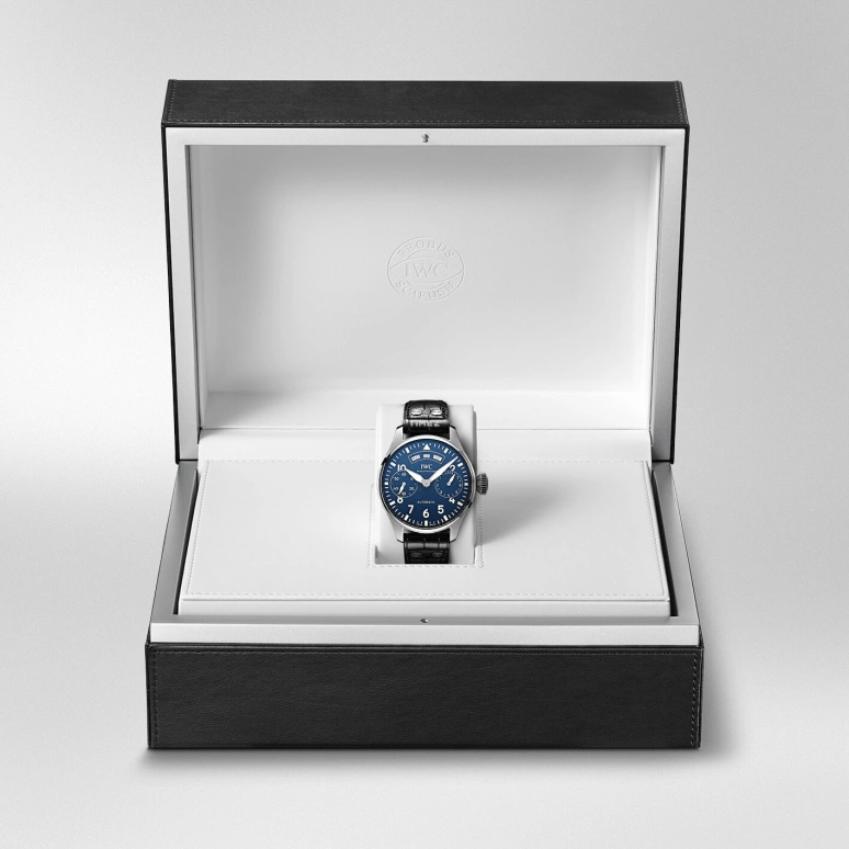IWC,Big Pilot 46.20mm,46.20mm,Stainless Steel,Blue,Automatic,Annual Calendar,Month,Date,Day,168hours,In-house Caliber,IW502708