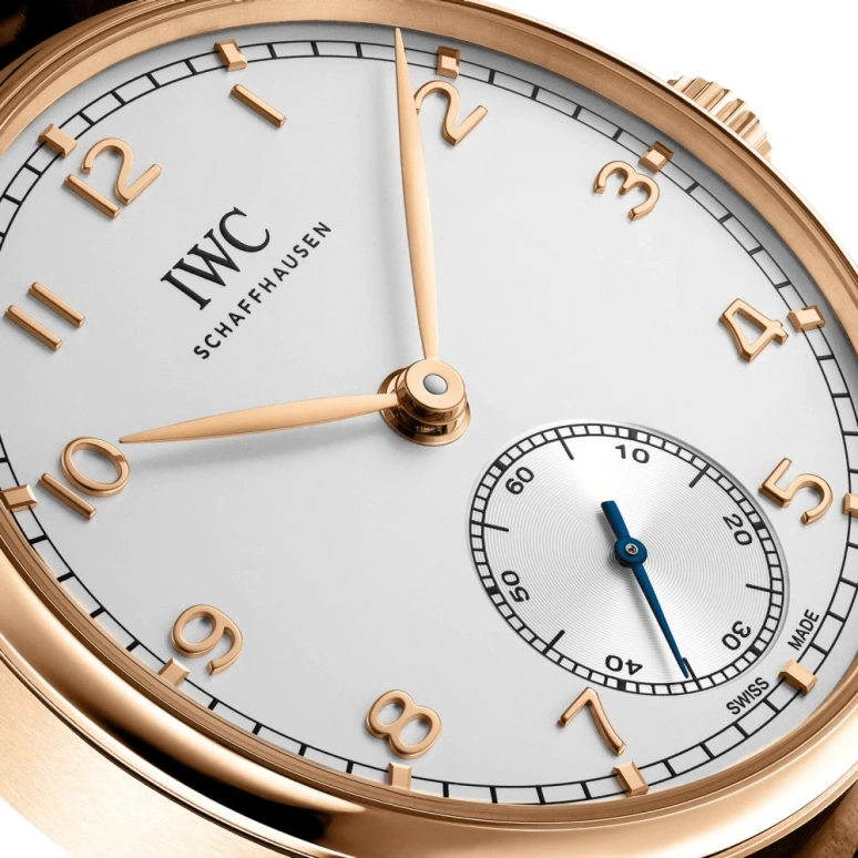 IWC,Portugieser 40.40mm,40.40mm,Rose Gold,Silver,Automatic,60hours,In-house Caliber,IW358306