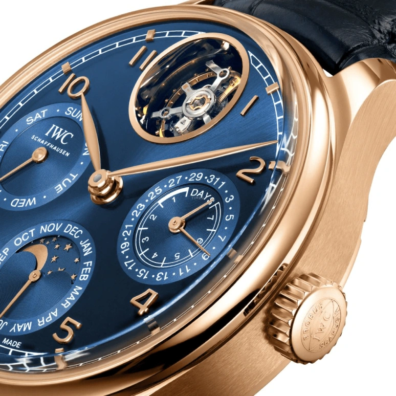 IWC,Portugieser 45mm,45mm,Armor Gold,Blue,Automatic,Moonphase,Perpetual Calendar,Month,Date,168hours,In-house Caliber,IW504504