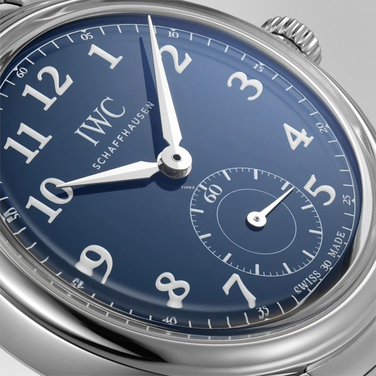 IWC,Da Vinci 40.40mm,40.40mm,Stainless Steel,Blue,Automatic,60hours,In-house Caliber,IW358102
