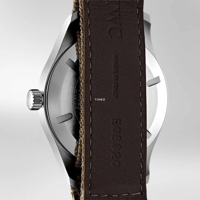 IWC,Pilot 40mm,40mm,Stainless Steel,Black,Automatic,Day,Anti-magnetic,IW327007