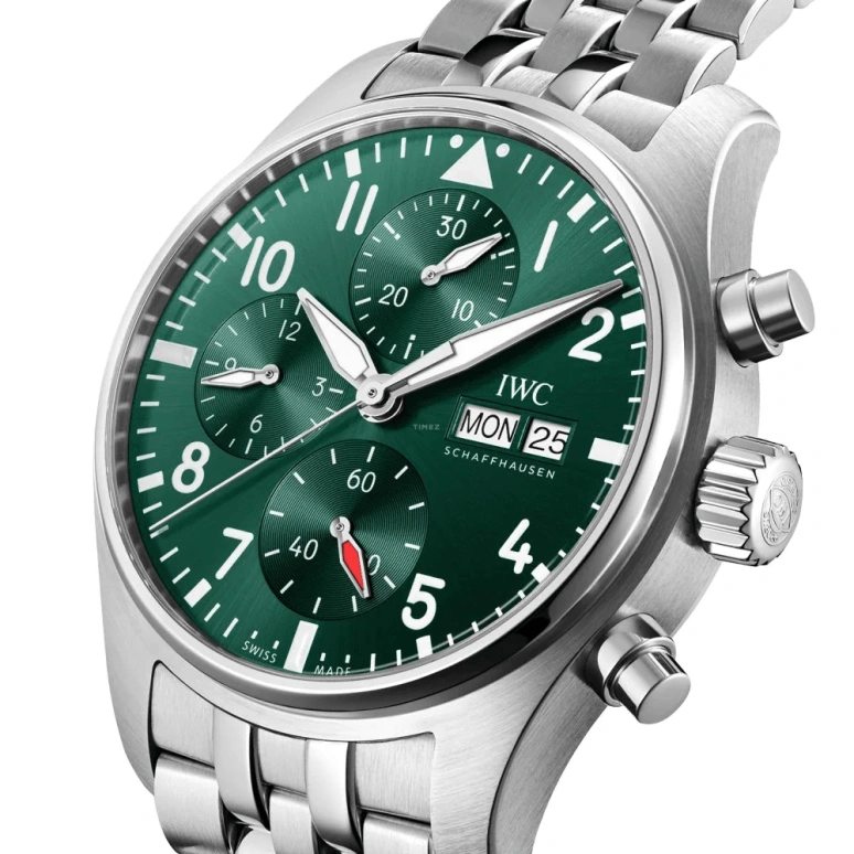 IWC,Pilot 41mm,41mm,Stainless Steel,Blue,Automatic,Chronograph,Date,Day,Column Wheel,46hours,In-house Caliber,IW388104
