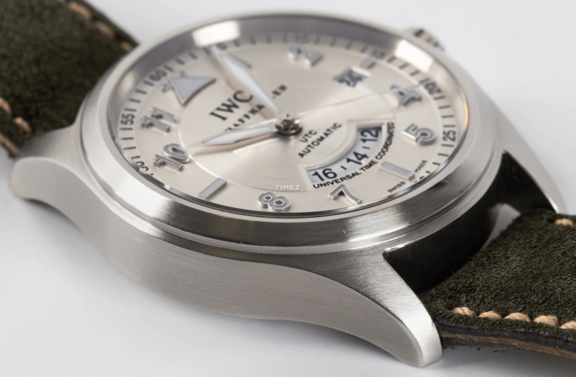 IWC,Pilot 39mm,39mm,Stainless Steel,Silver,Automatic,Day,Dule Time,Anti-magnetic,IW325110