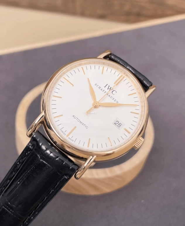 IWC,Portofino 38.50mm,38.50mm,Rose Gold,White,Automatic,Day,42hours,IW356312